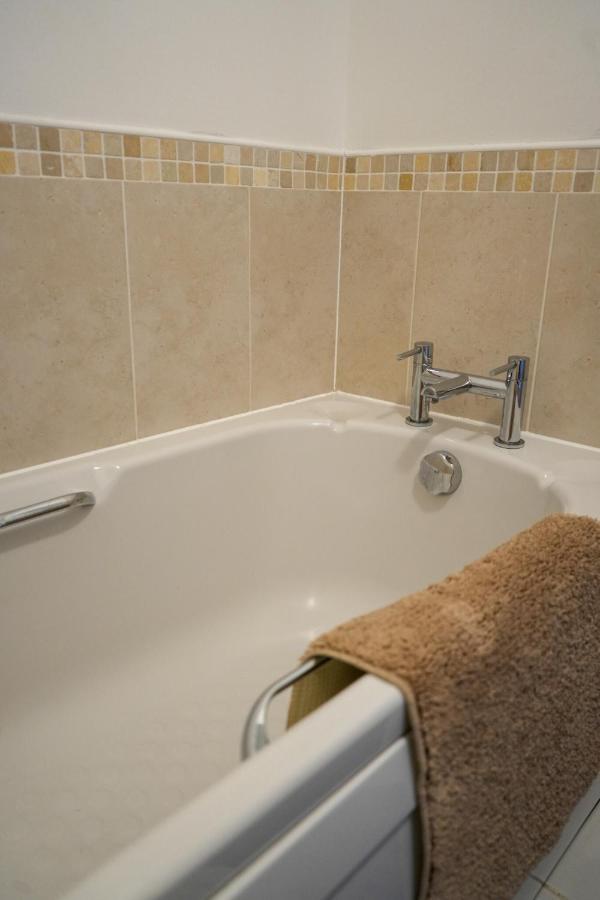 Modern Apartment Ayr Town Centre Prestwick Kültér fotó